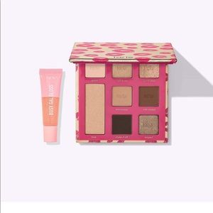 Tarte eyeshadow palette